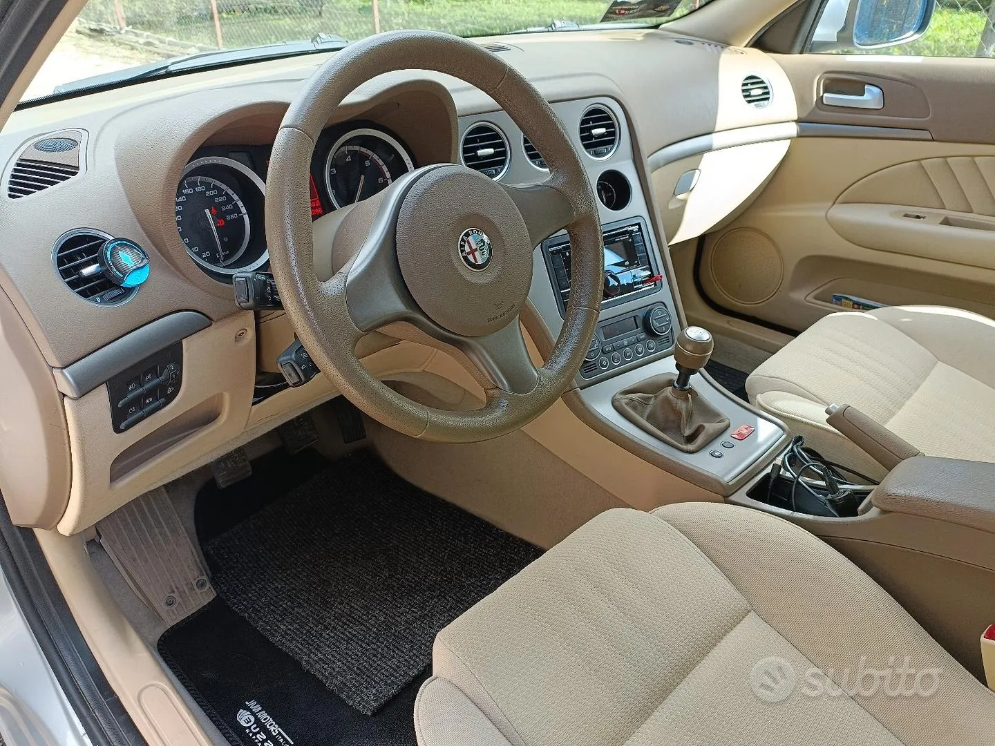 Alfa Romeo 159 2009 photo 3