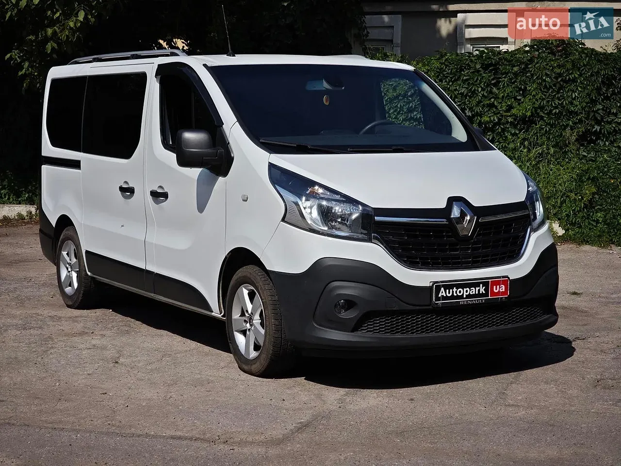 Renault Trafic 2021 photo 3