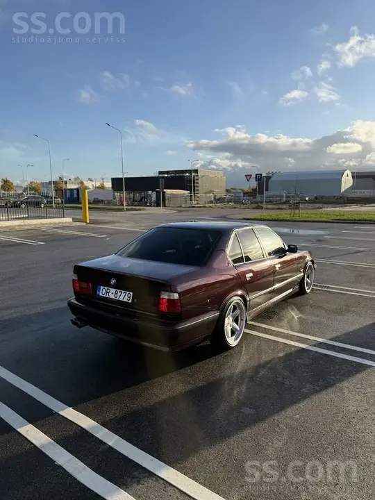 BMW 530 1993 photo 3