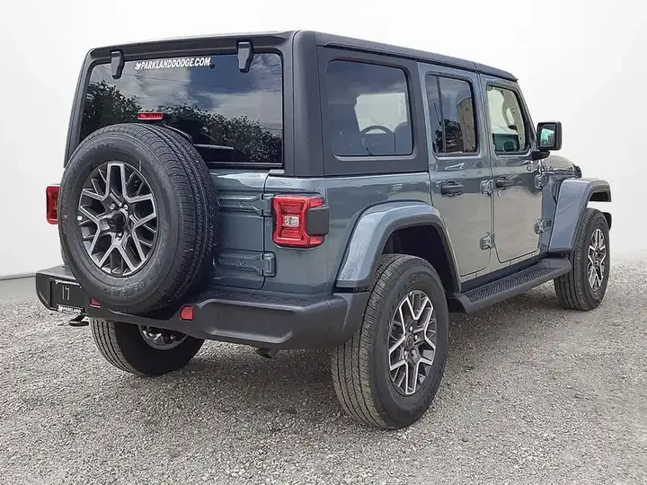 Jeep Wrangler 2026 photo 5