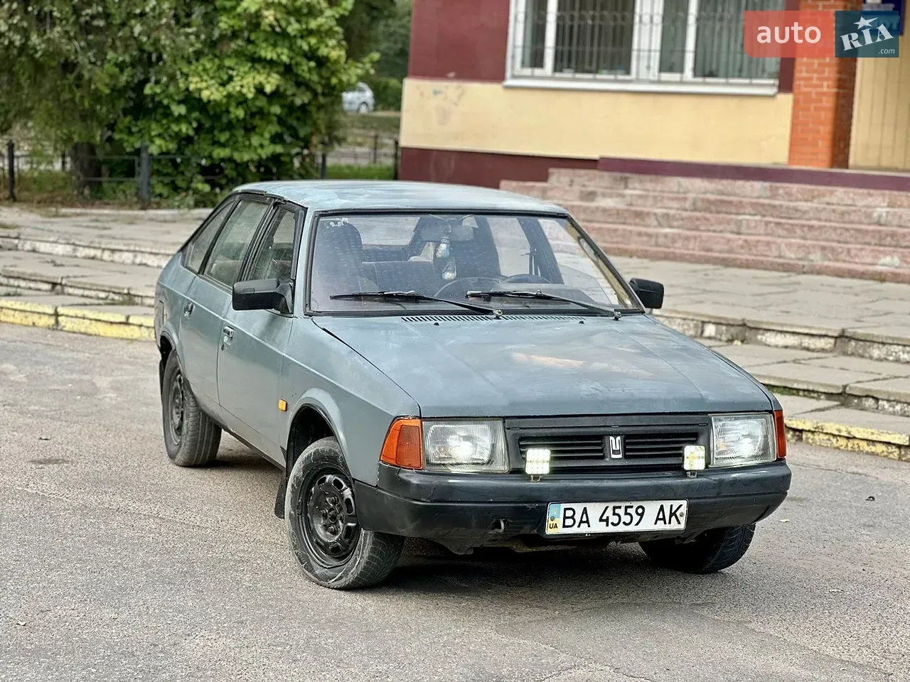 Moskvich 2141 1991 photo 2
