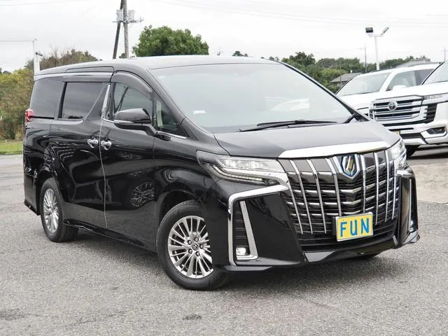 Toyota Alphard 2022 photo 3