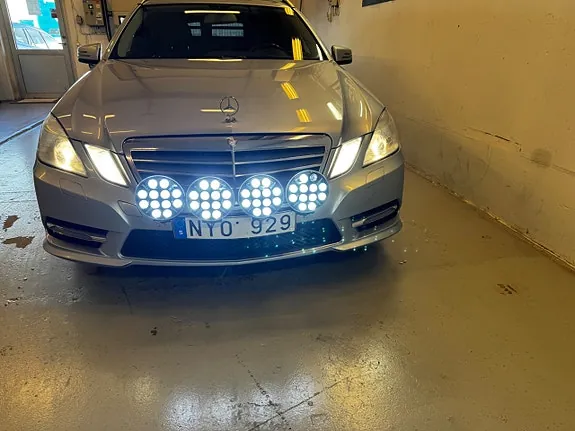 Mercedes-Benz E220 2013 photo 2