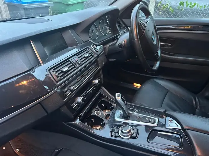 BMW 5 Series 2013 photo 4