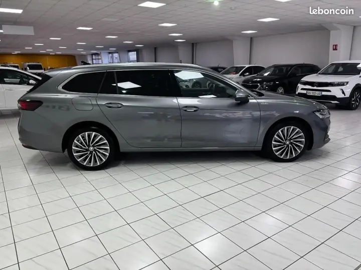 Skoda Superb 2024 photo 5