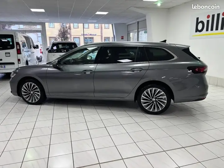Skoda Superb 2024 photo 3