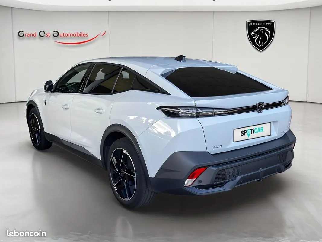 Peugeot 408 2023 photo 3