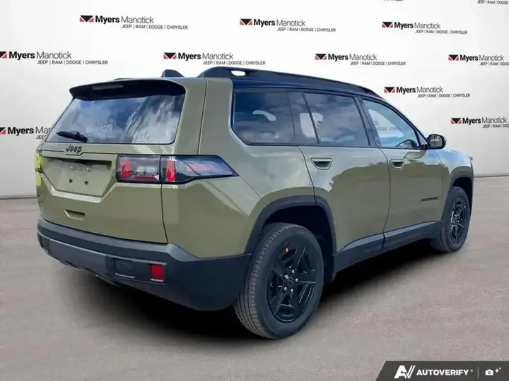 Jeep Cherokee 2026 photo 5