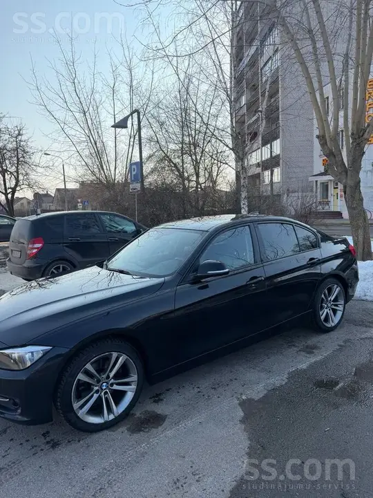 BMW 320D 2012 photo 3