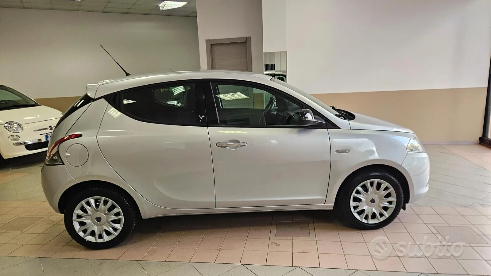 Lancia Ypsilon 2015 photo 4
