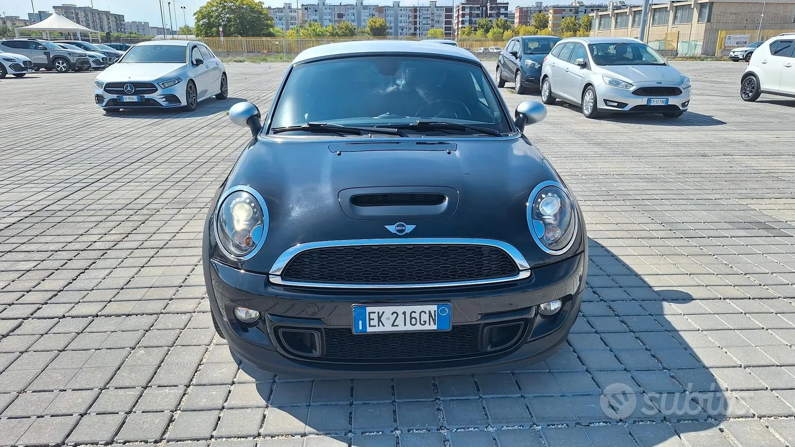 Mini Cooper S Coupé 2011 photo 4