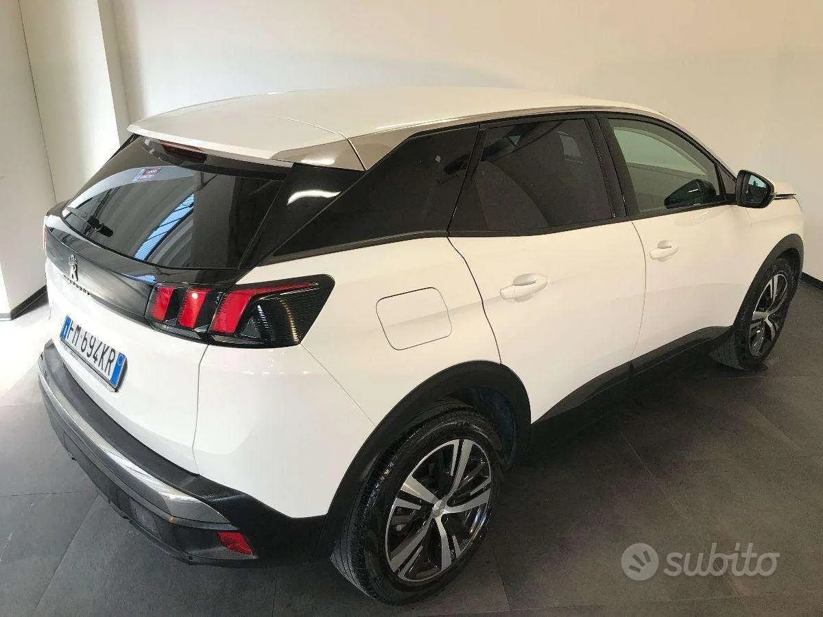 Peugeot 3008 2018 photo 4