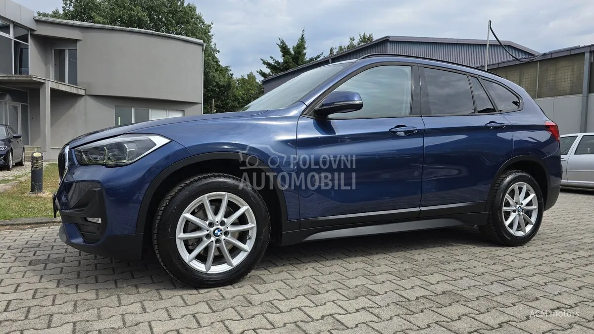 BMW X1 2022 photo 3