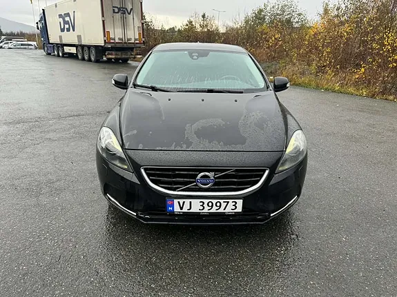 Volvo V40 2015 photo 2