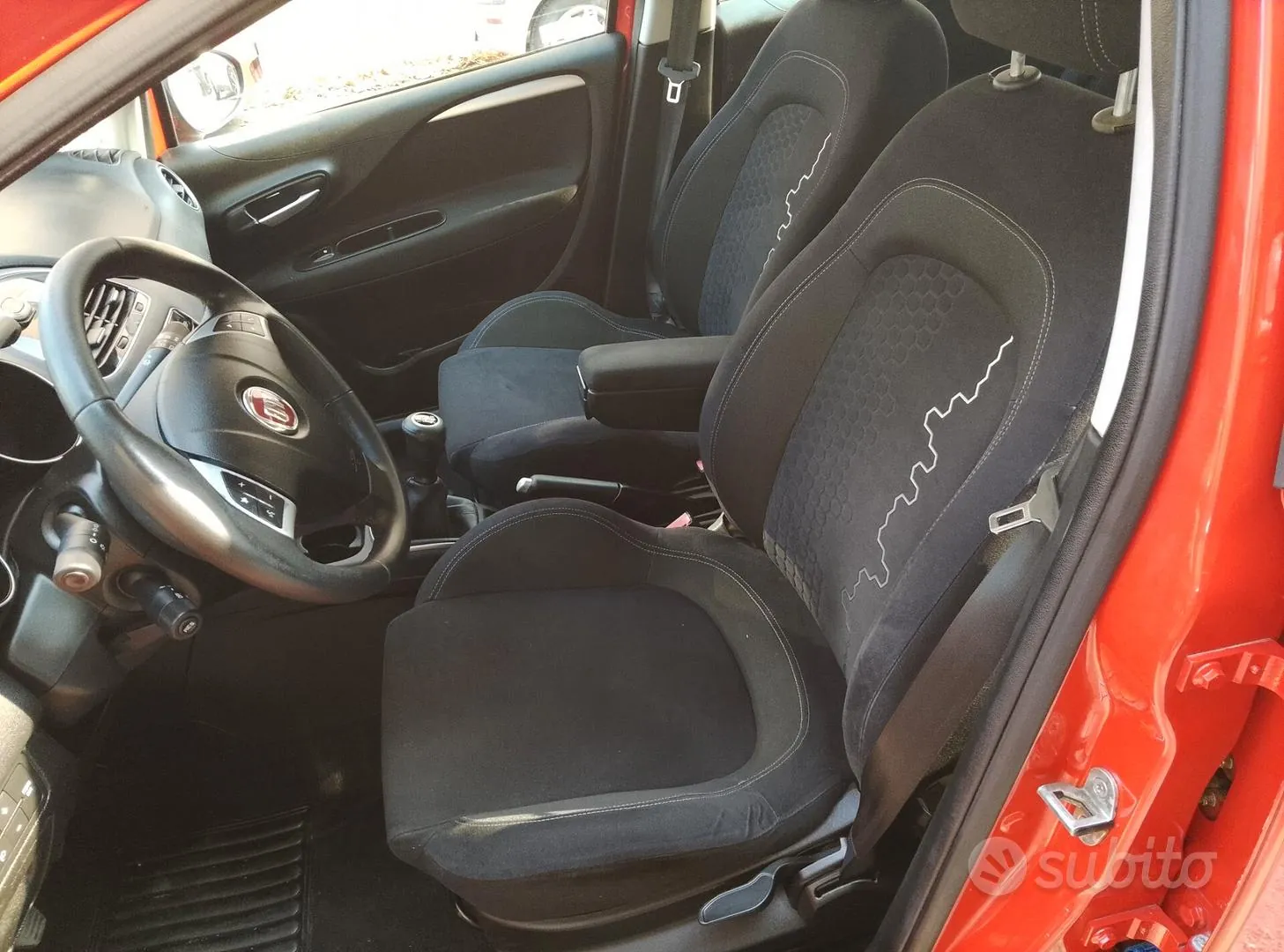 Fiat Punto 2014 photo 5