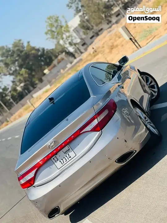 Hyundai Azera 2012 photo 3