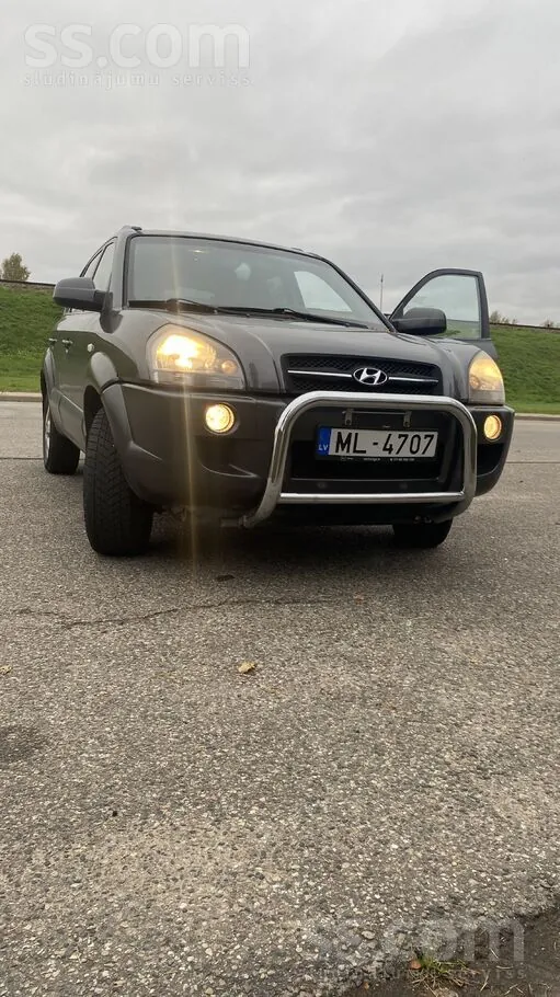 Hyundai Tucson 2007 photo 2