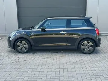 Mini Cooper 2022 photo 2