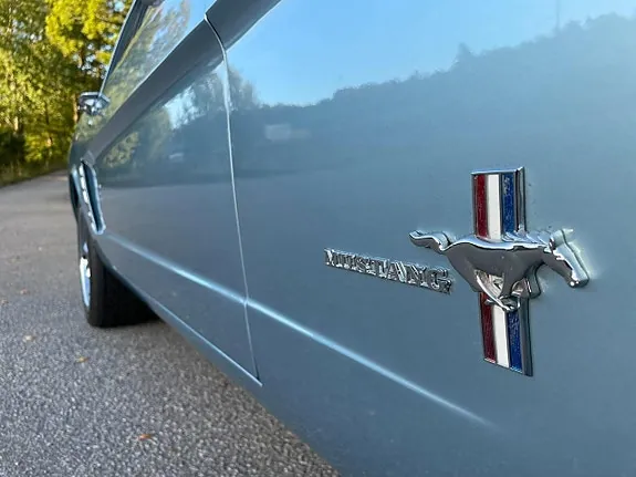 Ford Mustang 1965 photo 4