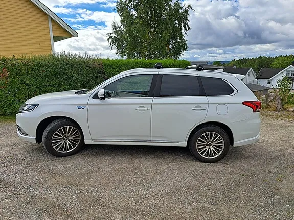 Mitsubishi Outlander 2020 photo 4
