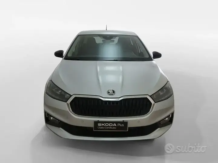 Skoda Fabia 2025 photo 2