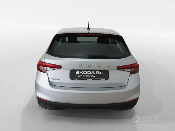 Skoda Fabia 2025 photo 5