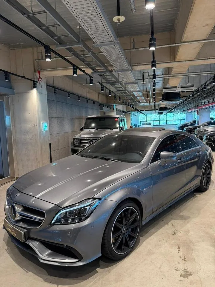 Mercedes-Benz Cls63 Amg