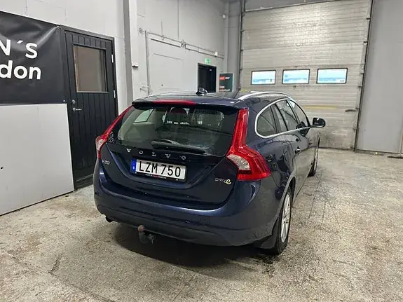 Volvo V60 2012 photo 4