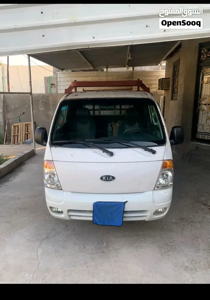 Kia Pregio