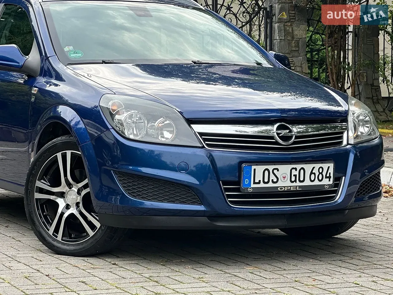 Opel Astra 2010 photo 5