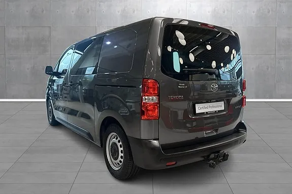 Toyota Proace 2023 photo 3