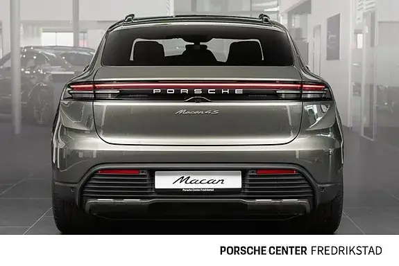 Porsche Macan 2025 photo 4