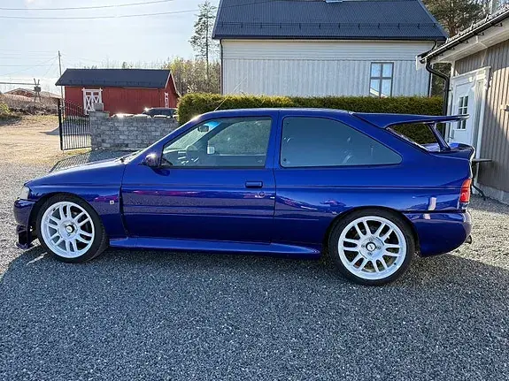 Ford Escort 1996 photo 4