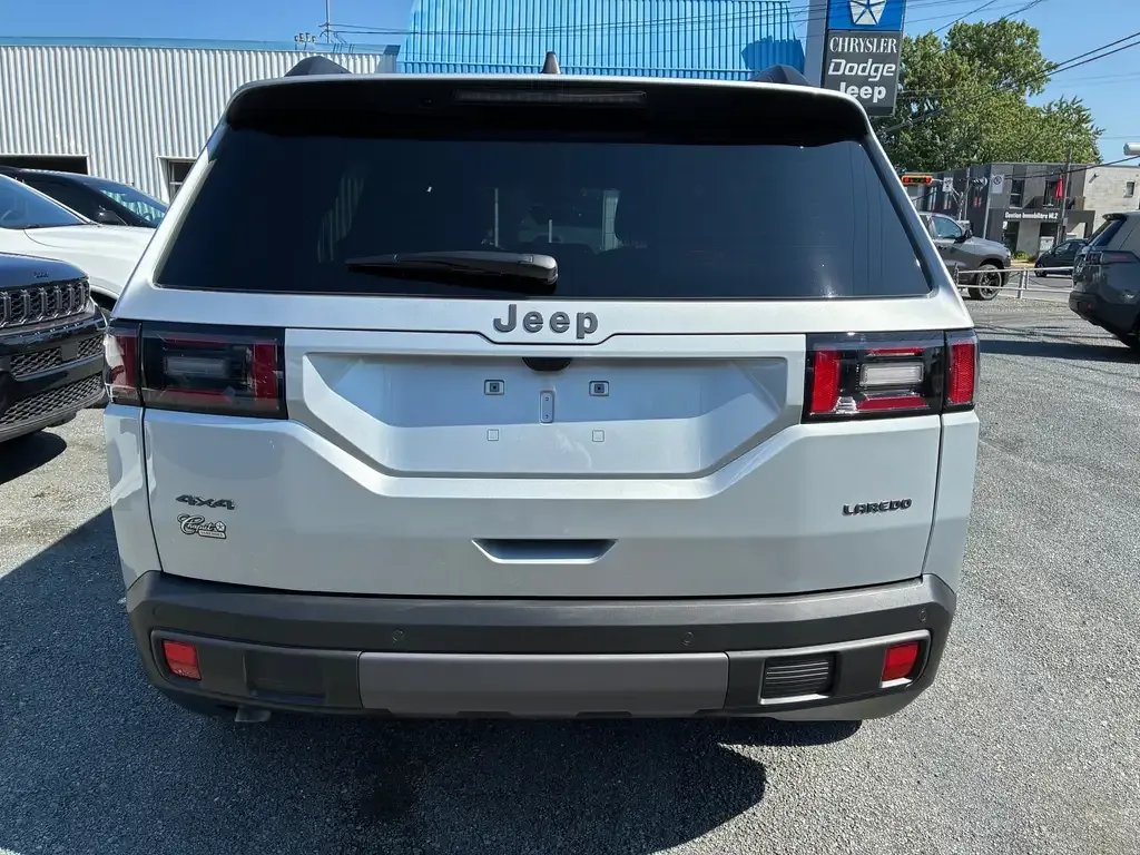 Jeep Cherokee 2026 photo 5