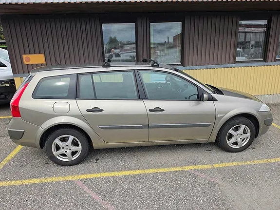 Renault Megane Ii 2008 photo 2