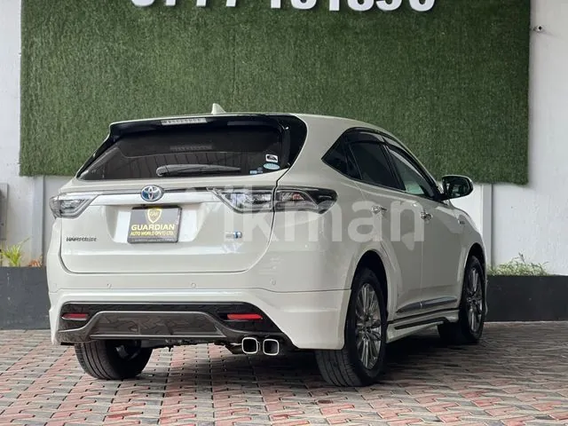 Toyota Harrier 2014 photo 2