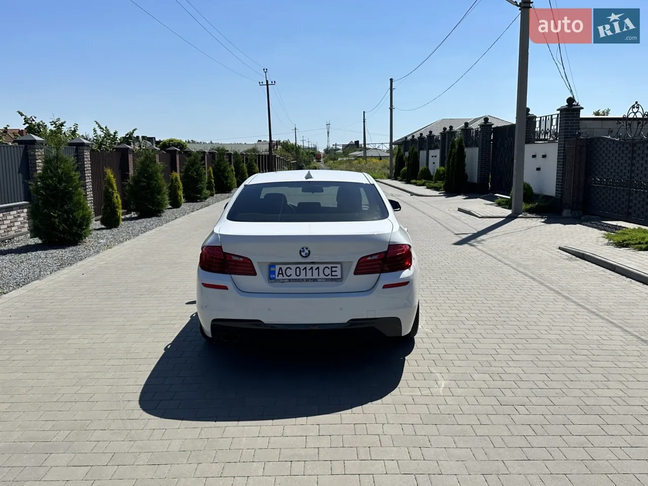 BMW 5 Series 2015 photo 5