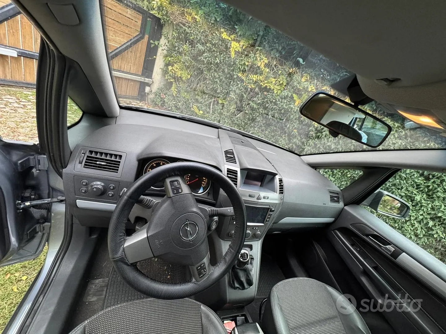 Opel Zafira 2006 photo 2