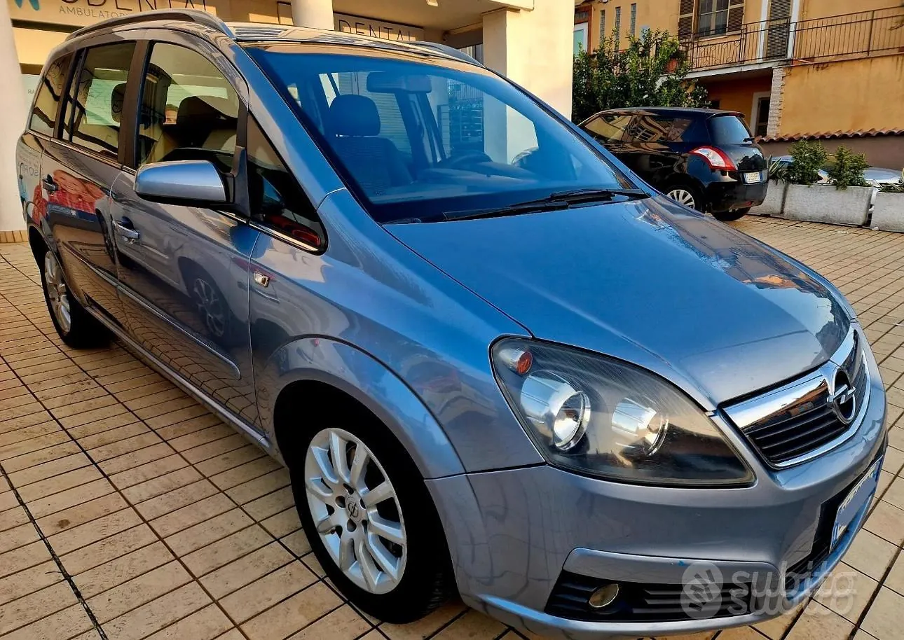 Opel Zafira 2006 photo 4