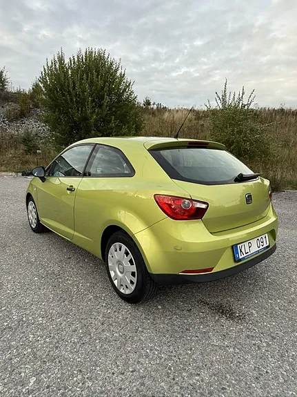 Seat Ibiza 2010 photo 4