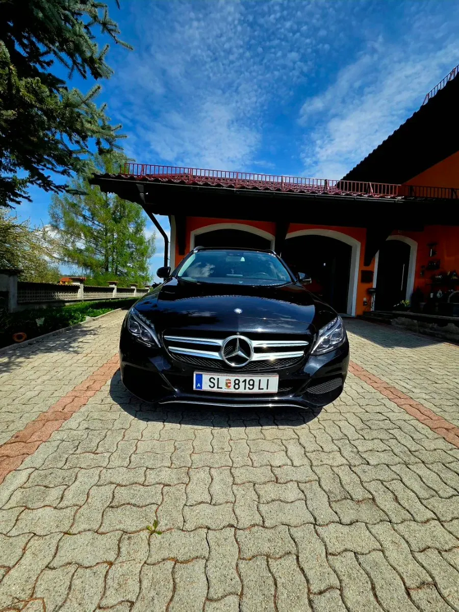 Mercedes-Benz C-Class 2015 photo 3