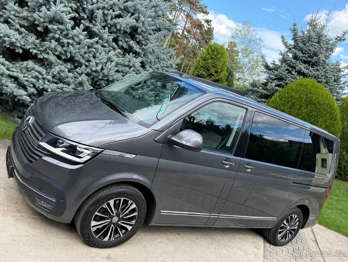 Volkswagen Multivan 2022 photo 2