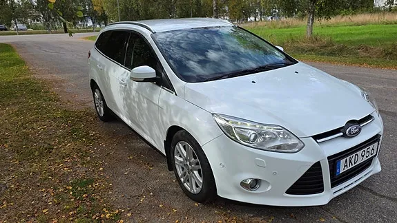 Ford Focus 2013 photo 4