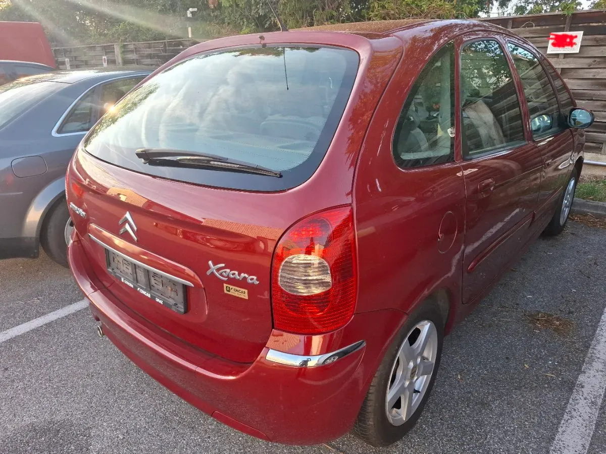 Citroen C4 Picasso 2008 photo 2