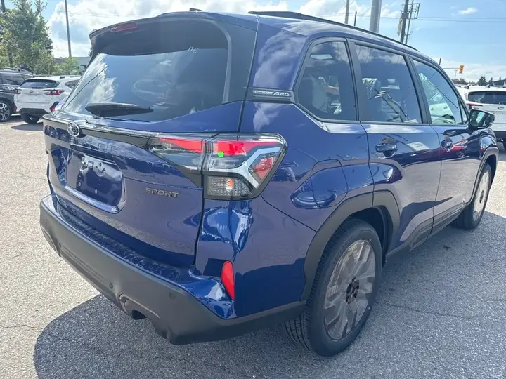 Subaru Forester 2026 photo 3
