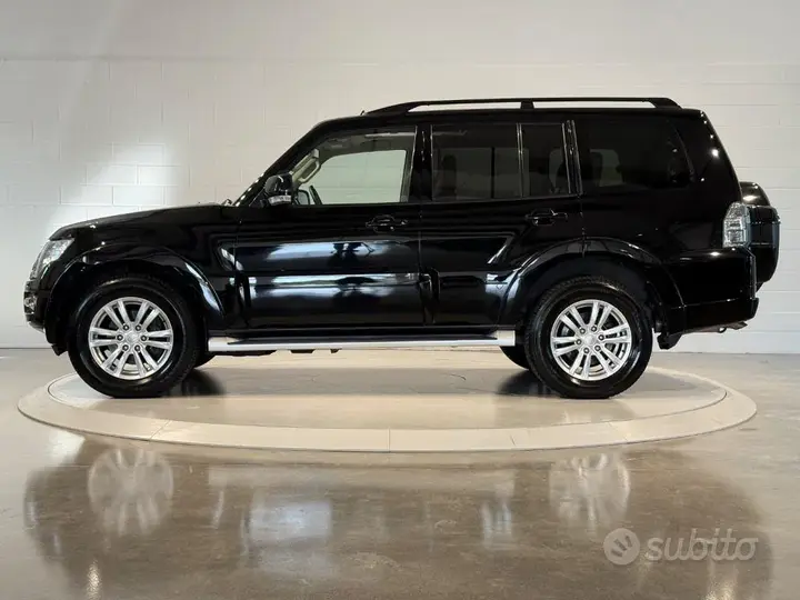 Mitsubishi Pajero 2019 photo 2