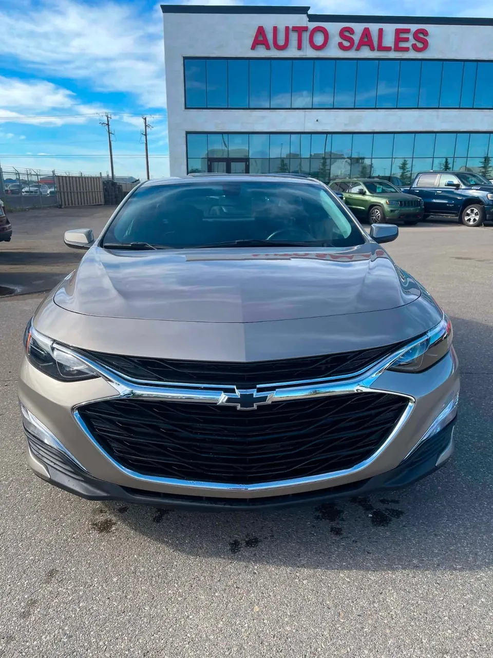 Chevrolet Malibu 2022 photo 2