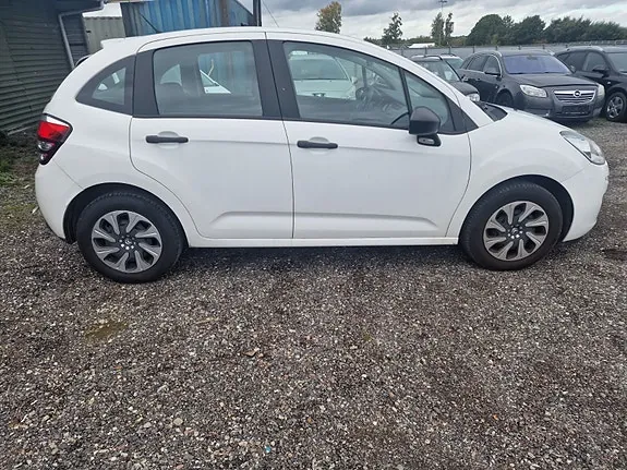 Citroen C3 2015 photo 3