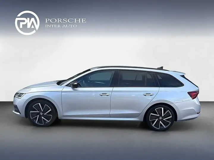 Skoda Octavia 2021 photo 3