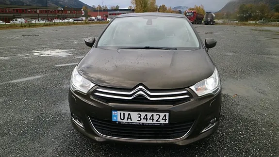 Citroen C4 2014 photo 2